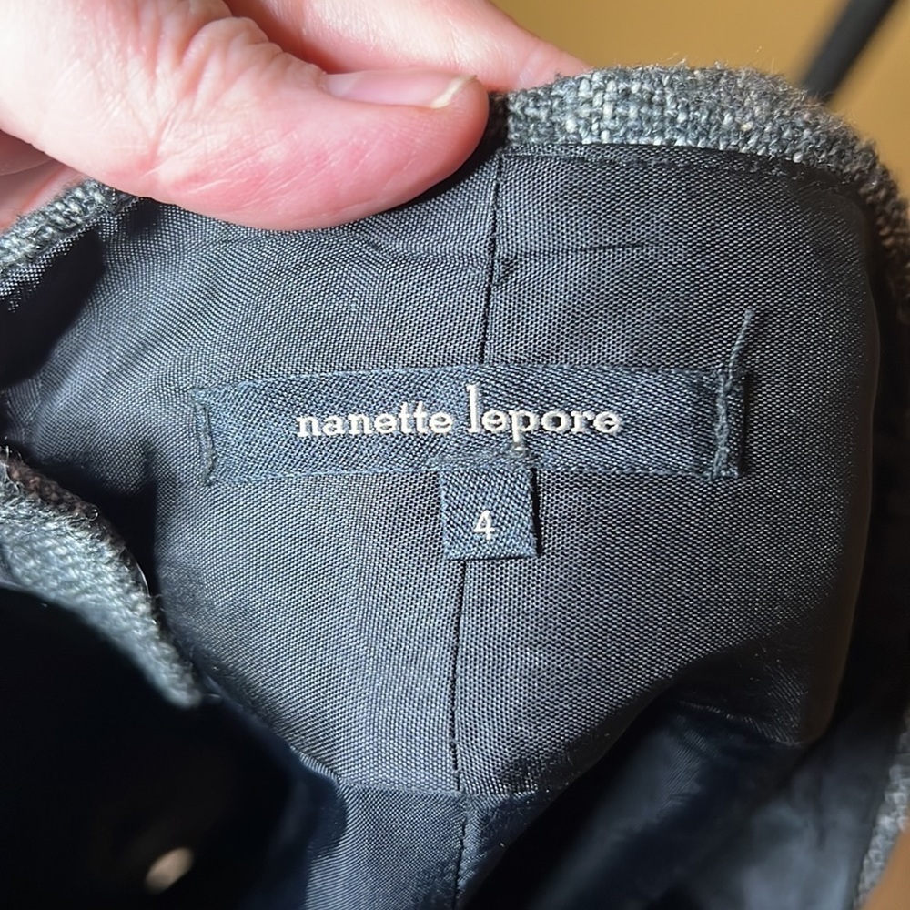 Nanette Lepore Wool Blend Tweed Mini Skirt Size 4 Black White Pleated Detail - Picture 8 of 10
